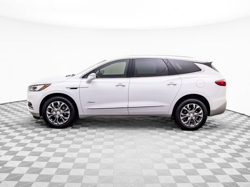 Used 2019 Buick Enclave Avenir w/ Avenir Technology Package image 5