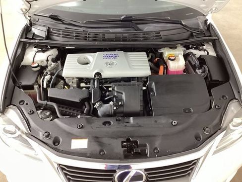 Used 2016 Lexus CT 200h w/ Navigation Package FWD image 41