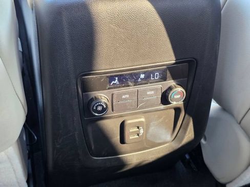 Used 2023 Buick Enclave Essence w/ Experience Buick Package FWD image 36
