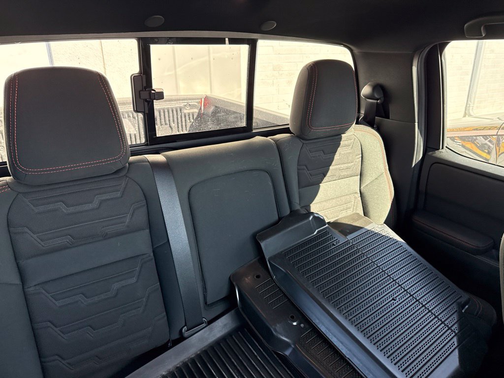 Used 2025 Nissan Frontier PRO-4X w/ Interior Protection Package AWD/4WD image 16
