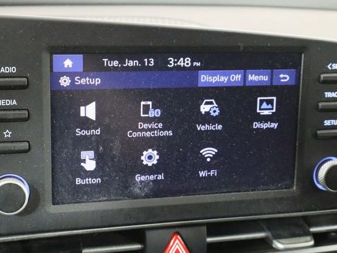 Used 2021 Hyundai Elantra SE image 37