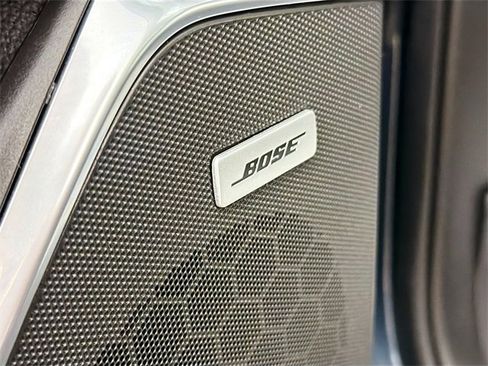 Used 2020 Cadillac Escalade Platinum image 18