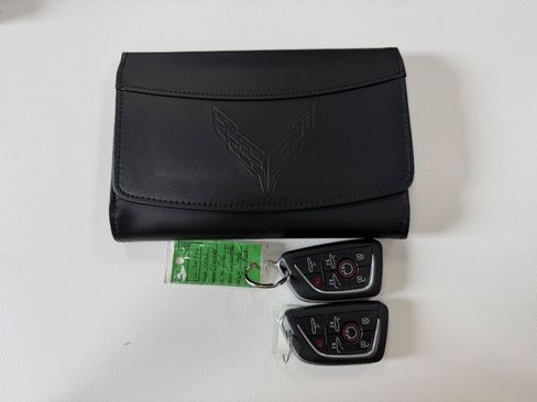 Used 2023 Chevrolet Corvette Z06 RWD image 32