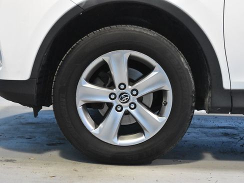 Used 2015 Toyota RAV4 XLE image 25