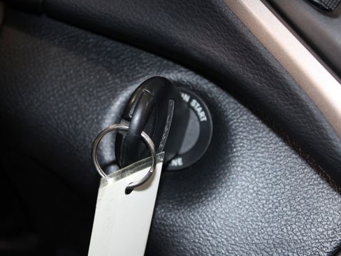 Used 2018 Jeep Cherokee Latitude image 25