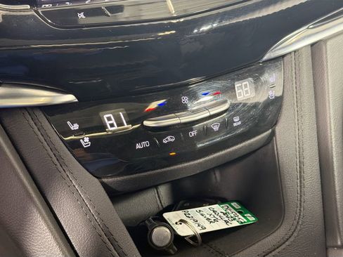 Used 2023 Cadillac XT6 Sport AWD/4WD image 18