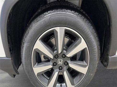 New 2025 Honda Pilot Elite image 11