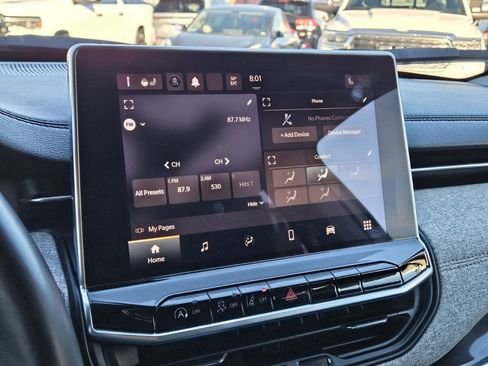 Used 2022 Jeep Compass Latitude image 17