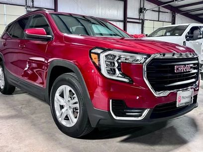 Used 2022 GMC Terrain SLE w/ Driver Convenience Package