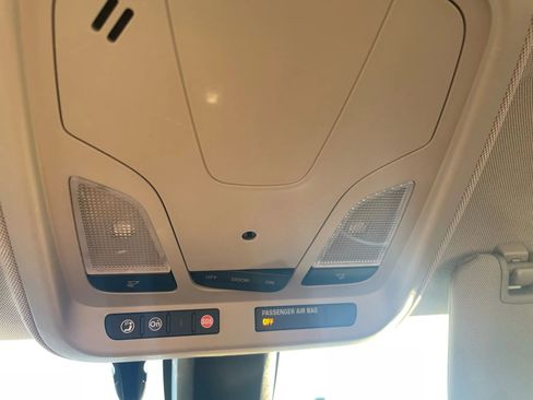 Used 2016 Chevrolet Impala LT image 13