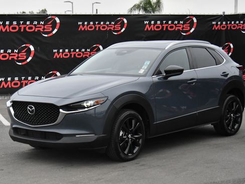 Used 2024 MAZDA CX-30 AWD 2.5 S w/ Preferred Package image 3