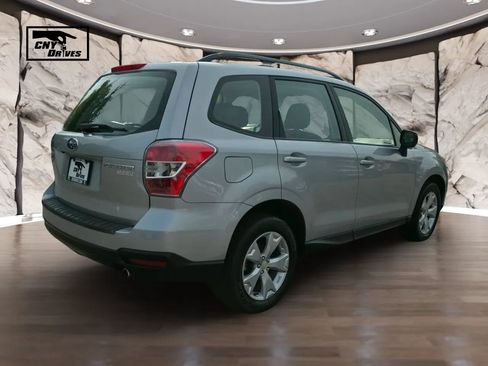 Used 2015 Subaru Forester 2.5i w/ Alloy Wheel Package AWD/4WD image 5