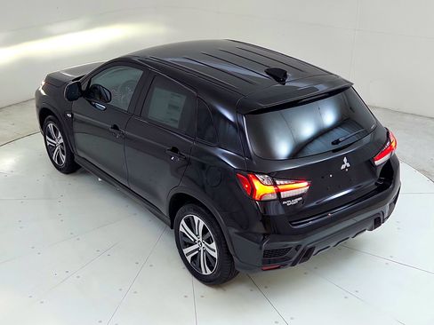 Used 2024 Mitsubishi Outlander Sport ES AWD/4WD image 15
