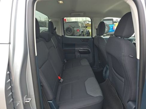 Certified 2022 Ford Maverick XL image 17