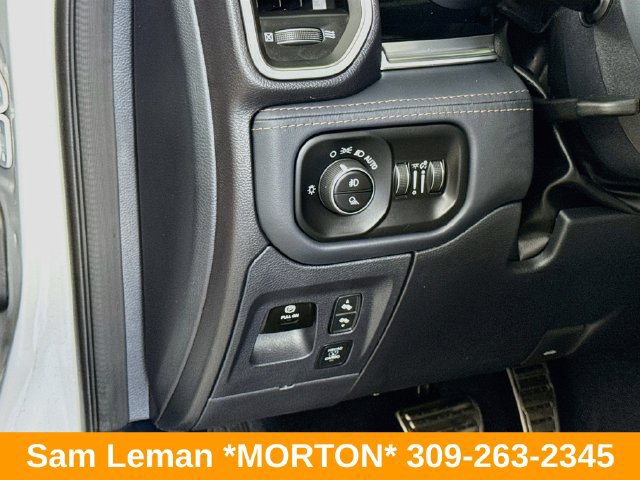 Used 2025 RAM 1500 Tungsten w/ Trailer Tow Group AWD/4WD image 10
