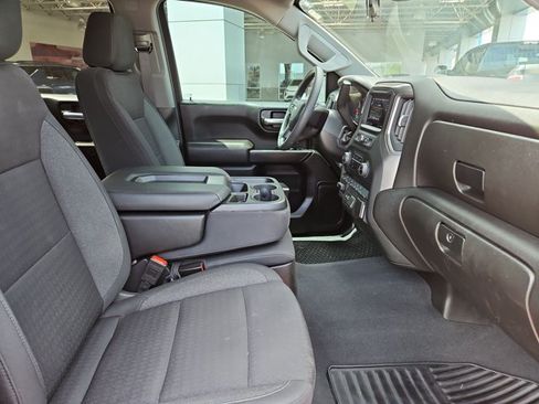 Used 2025 Chevrolet Silverado 1500 Custom w/ Turbomax Blackout Package RWD image 27
