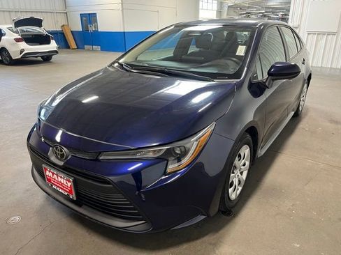 Used 2023 Toyota Corolla LE FWD image 7
