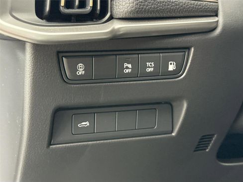 Certified 2025 MAZDA CX-90 Plug-In Hybrid w/ Preferred AWD/4WD image 16