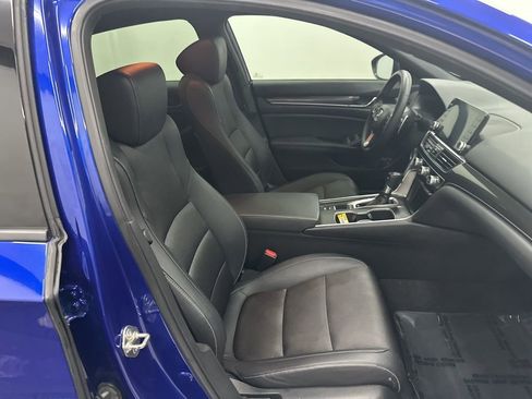 Used 2019 Honda Accord Sport image 26