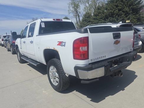 Used 2011 Chevrolet Silverado 3500 LTZ w/ Snow Plow Prep Package AWD/4WD image 4
