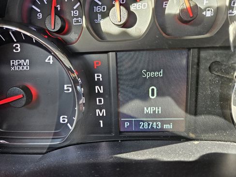 Used 2015 Chevrolet Silverado 2500 W/T image 40