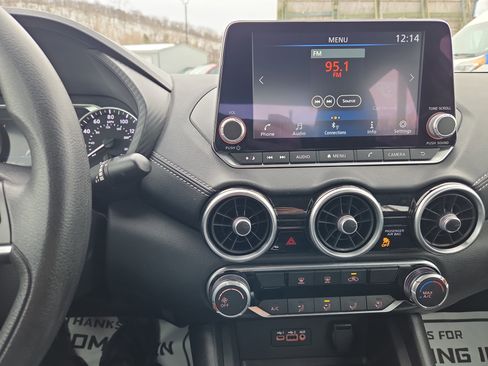 Used 2023 Nissan Sentra SV image 24