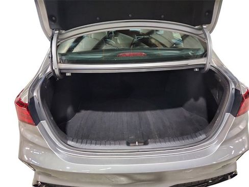 Used 2022 Kia Forte GT-Line w/ GT-Line Premium Package image 28