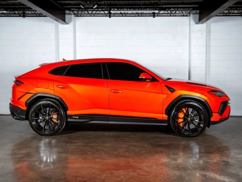 Used 2024 Lamborghini Urus S AWD/4WD image 4