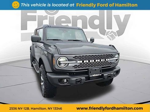 Used 2025 Ford Bronco Badlands AWD/4WD image 5