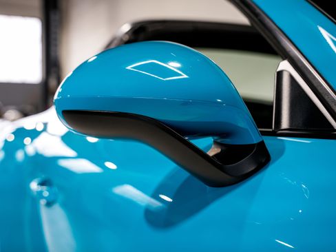 Used 2017 Porsche 911 Targa 4 GTS image 38