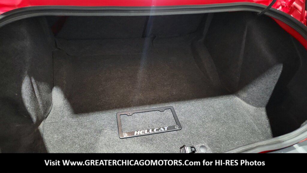 Used 2016 Dodge Challenger SRT Hellcat RWD image 29