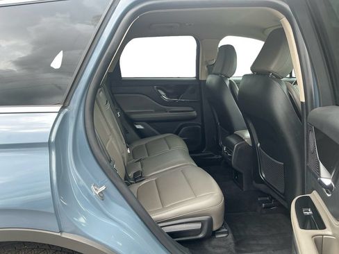 Certified 2024 Lincoln Corsair Reserve FWD image 23