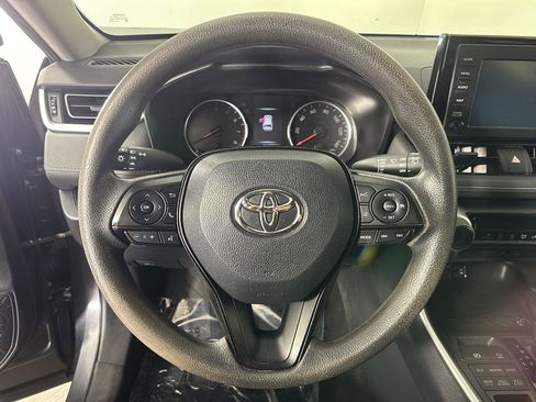 Used 2019 Toyota RAV4 LE w/ All Weather Liner Package AWD/4WD image 29