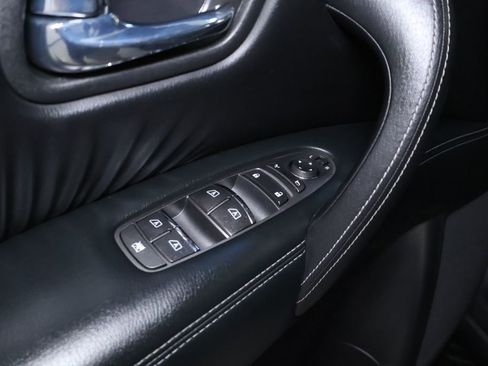 Used 2020 Nissan Armada SL w/ Premium Package image 13