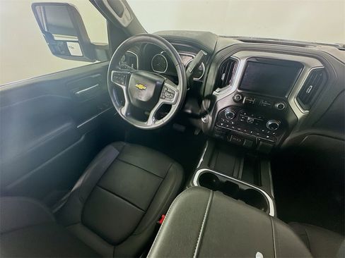 Used 2023 Chevrolet Silverado 2500 LTZ w/ LTZ Premium Package image 9