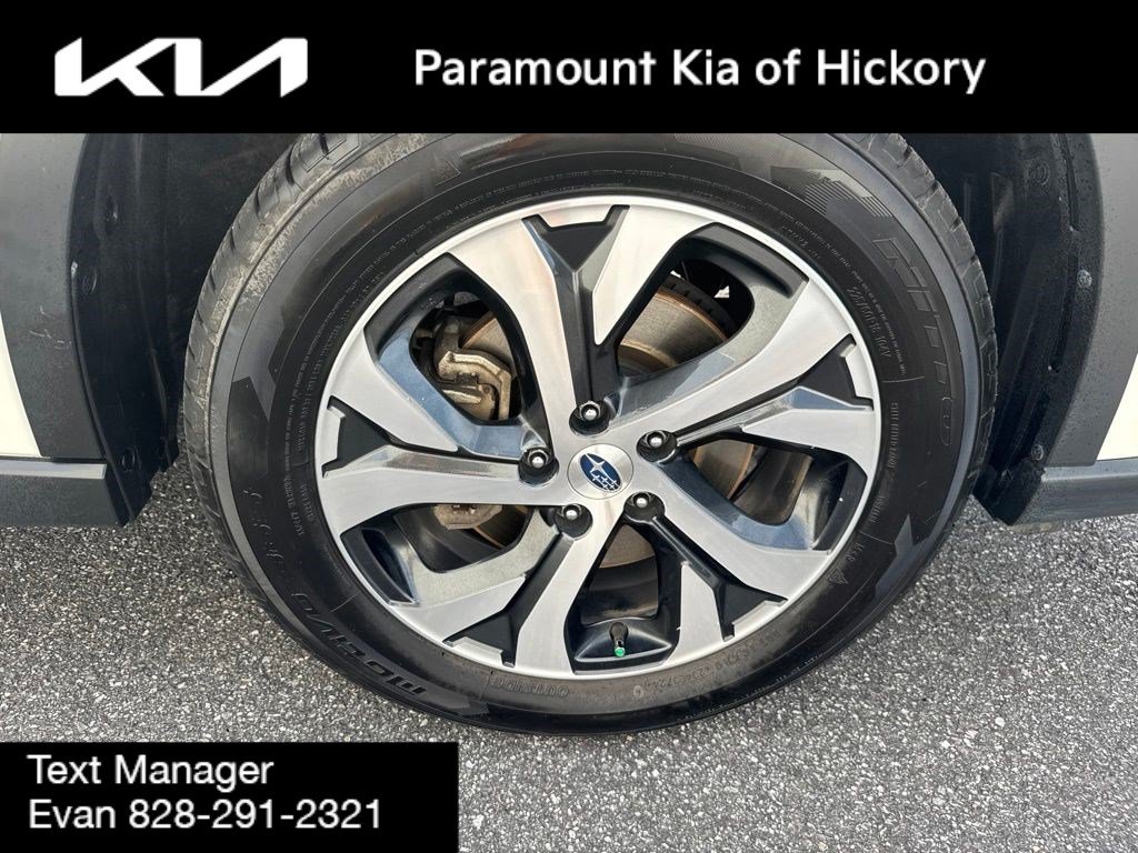 Used 2022 Subaru Outback Touring XT AWD/4WD image 9