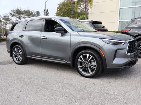 Certified 2025 INFINITI QX60 Luxe w/ Cargo Package image 12