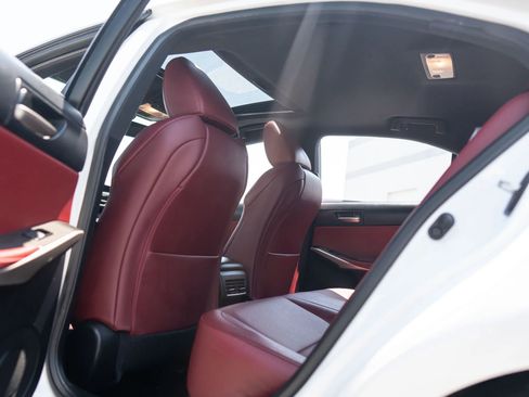 Used 2020 Lexus IS 350 F Sport w/ F Sport Package RWD image 20
