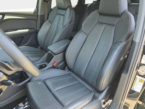 Used 2023 Audi Q4 e-tron Premium Plus w/ Premium Plus AWD/4WD image 18
