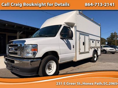 Used 2022 Ford E-350 and Econoline 350 Super Duty w/ Power Windows & Locks Group