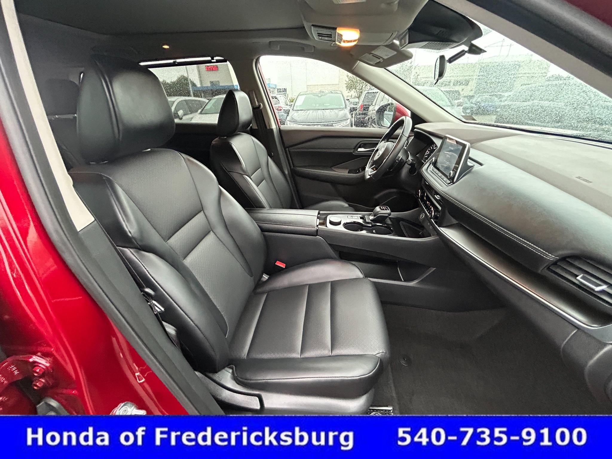 Used 2023 Nissan Rogue SV w/ SV Premium B Package AWD/4WD image 31