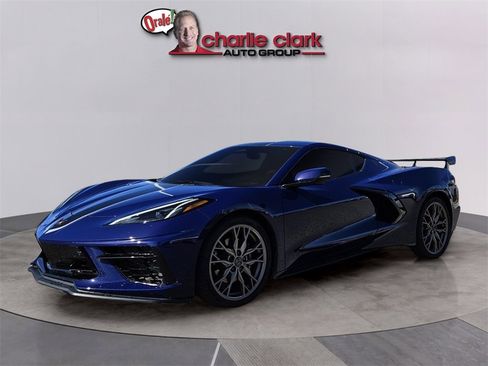 Used 2025 Chevrolet Corvette Stingray Preferred Cpe w/ 2LT image 1