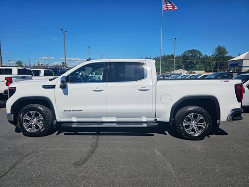 Used 2024 GMC Sierra 1500 SLE w/ Preferred Package AWD/4WD image 6