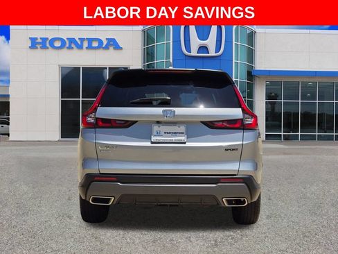 Used 2025 Honda CR-V Sport image 4