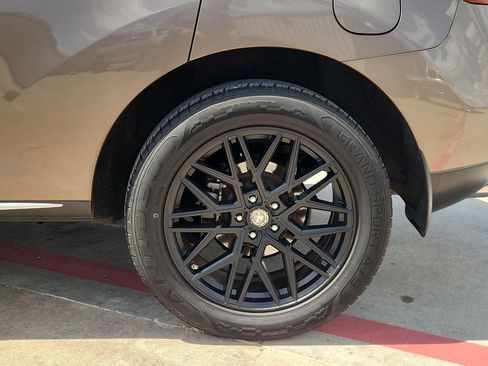 Used 2011 Nissan Murano S FWD image 30