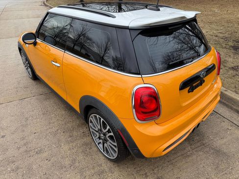 Used 2018 MINI Cooper S image 27