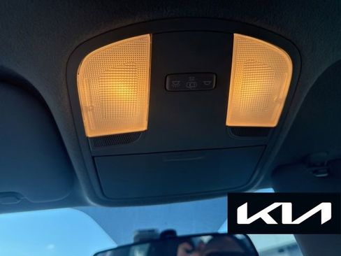 Used 2023 Kia Rio S image 15