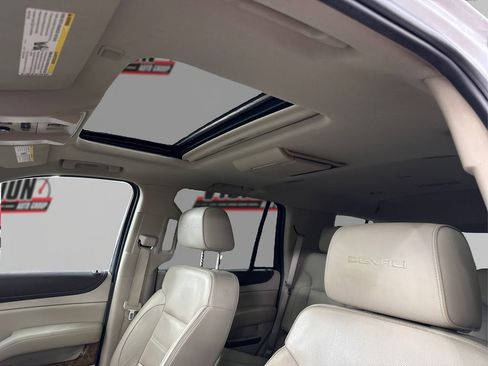 Used 2016 GMC Yukon Denali w/ Open Road Package image 21