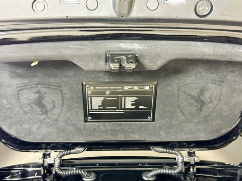 Used 2021 Ferrari 812 GTS RWD image 28