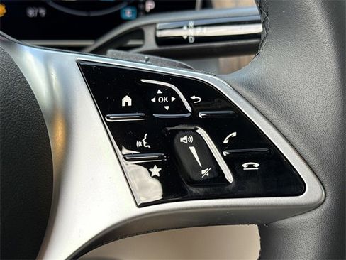 New 2025 Mercedes-Benz GLC 300 GLC 300 image 12